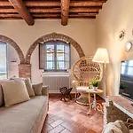 Апартаменты Nel Cuore Della Toscana Con Piscina Ашано