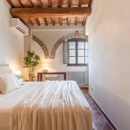 דירה Nel Cuore Della Toscana Con Piscina אסיאנו