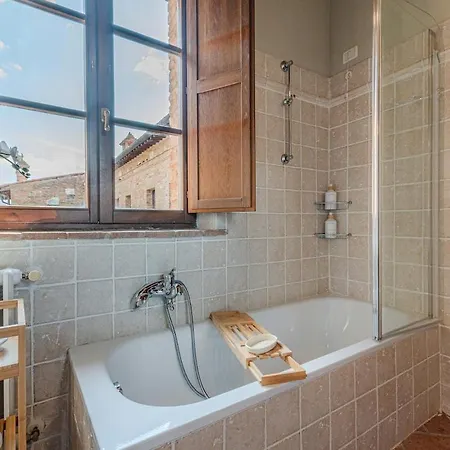 Nel Cuore Della Toscana Con Piscina דירה אסיאנו